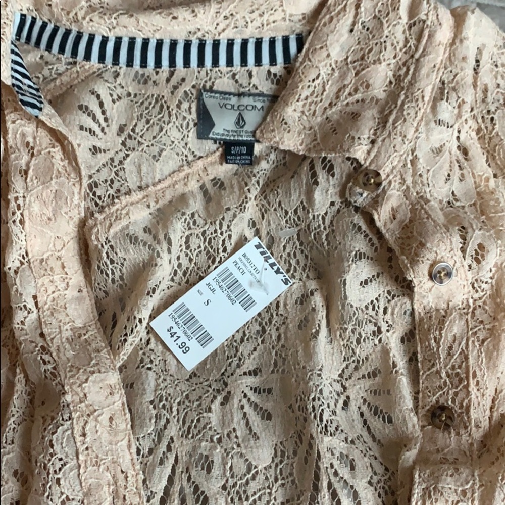 Long sleeve button up